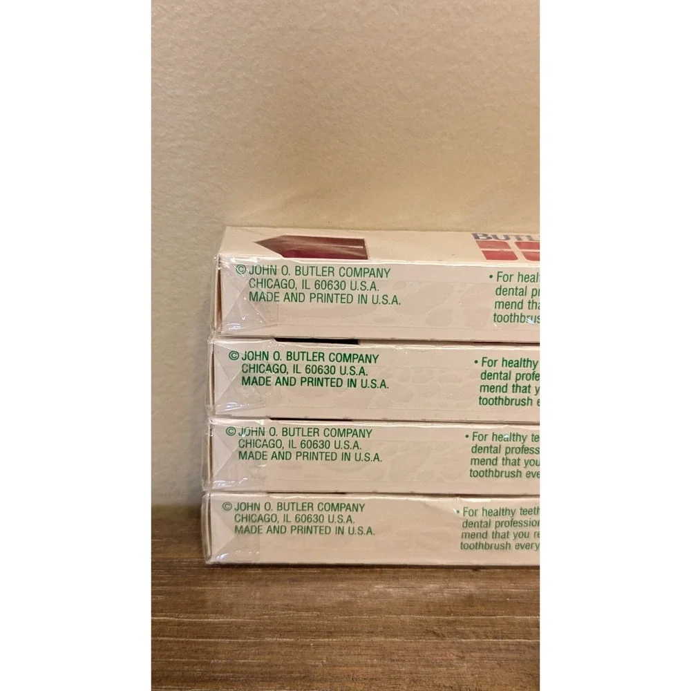 Vintage Butler GUM Toothbrushes 411 P Adult Size NOS Sealed (Lot Of 4) Red Blue